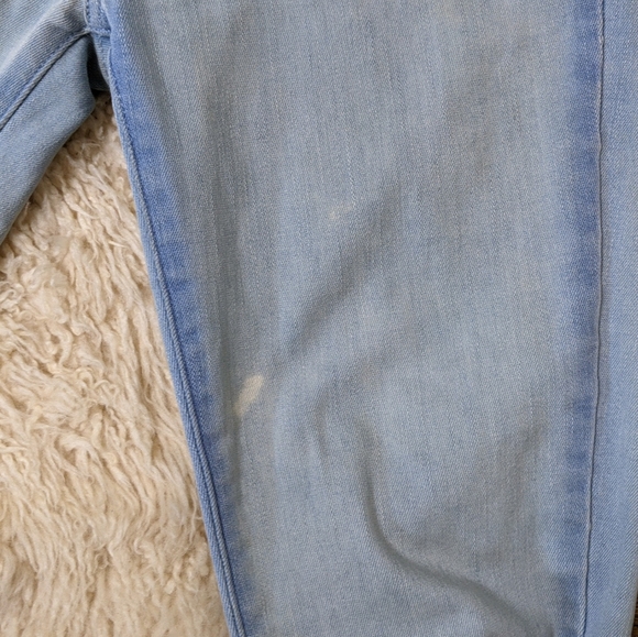 Levi's Light Blue High Rise Skinny Jeans - Picture 3 of 5